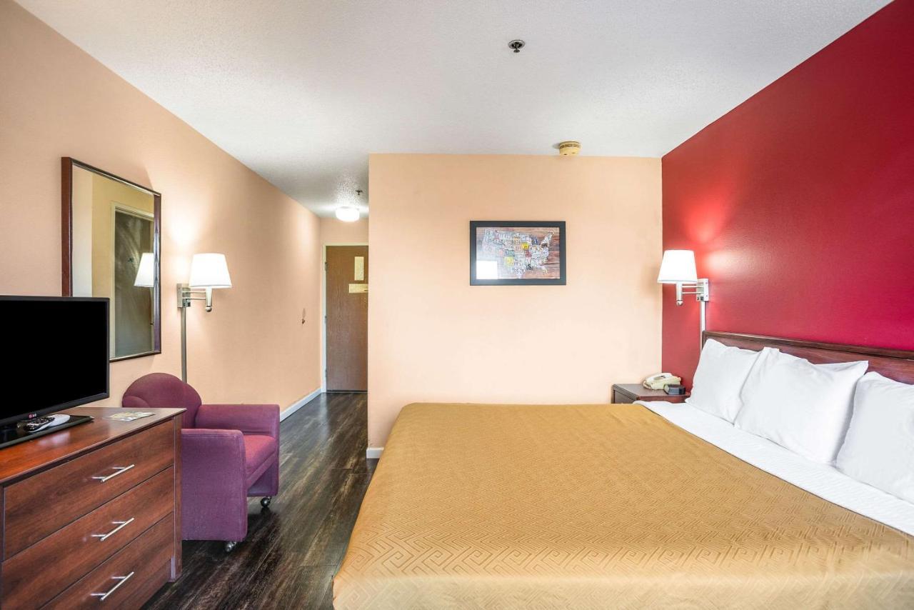 Econo Lodge Принстон Екстер'єр фото