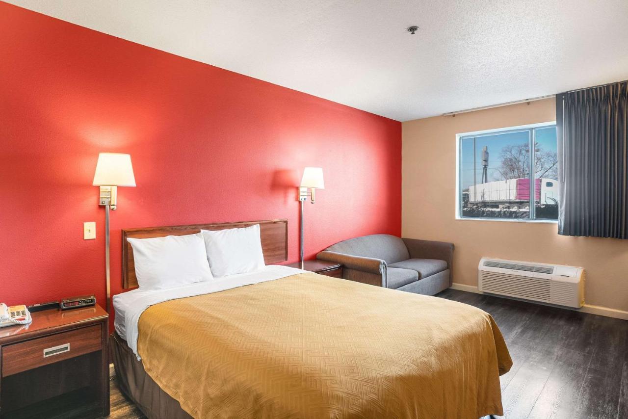 Econo Lodge Принстон Екстер'єр фото