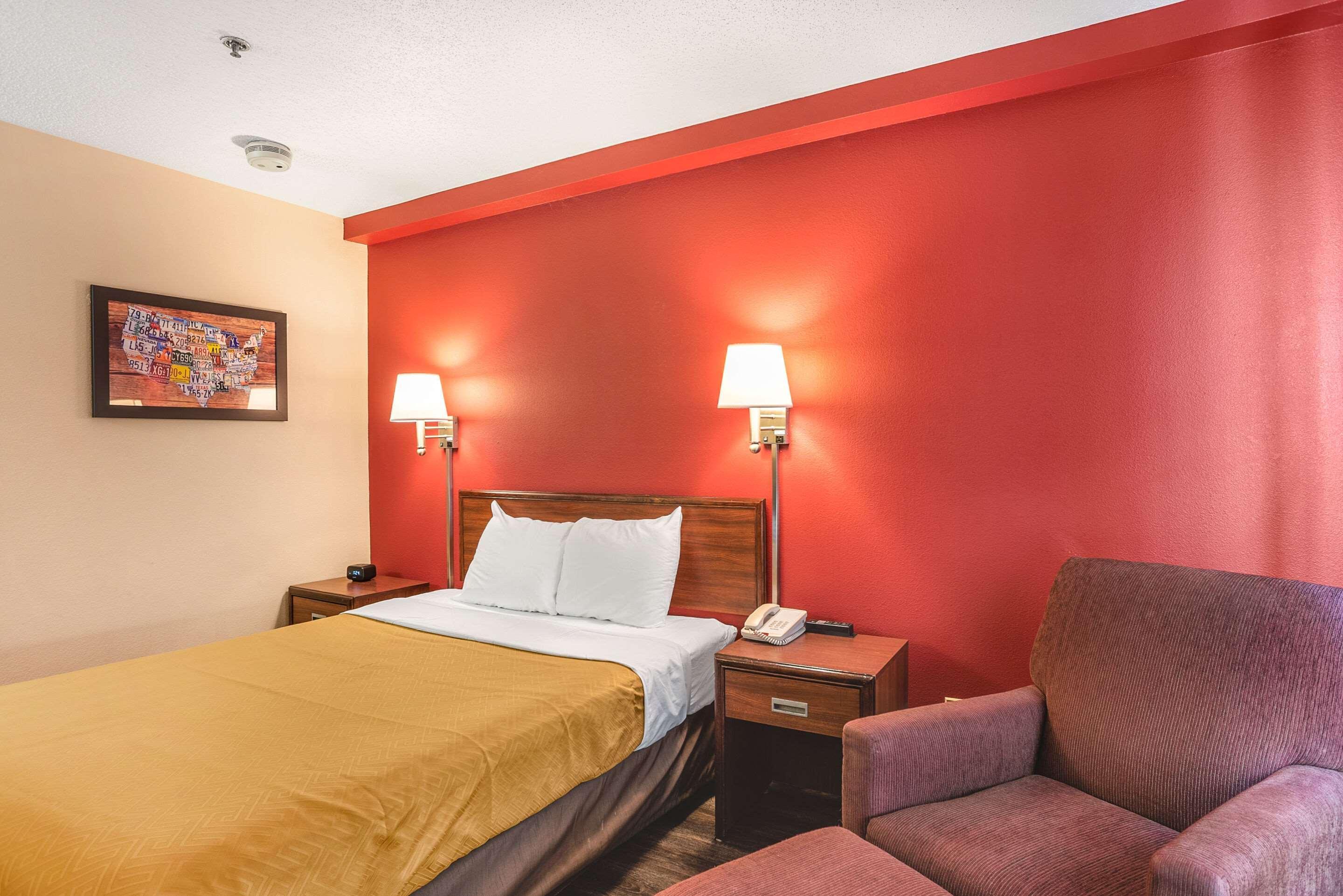 Econo Lodge Принстон Екстер'єр фото