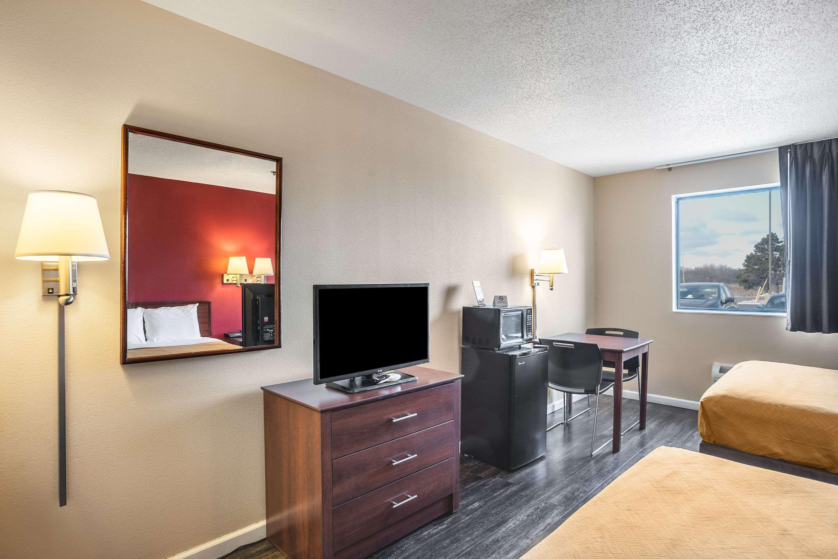Econo Lodge Принстон Екстер'єр фото