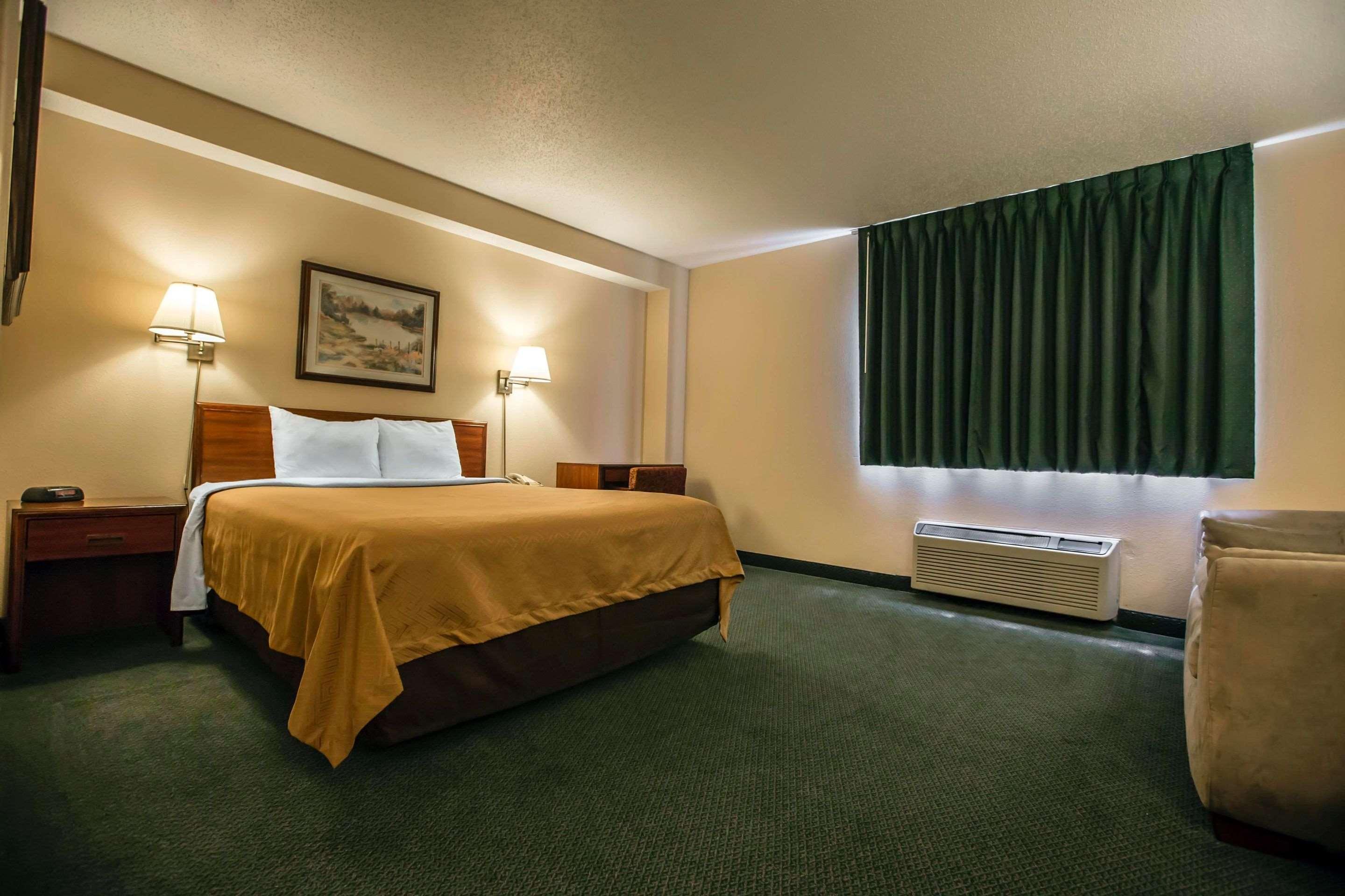 Econo Lodge Принстон Екстер'єр фото