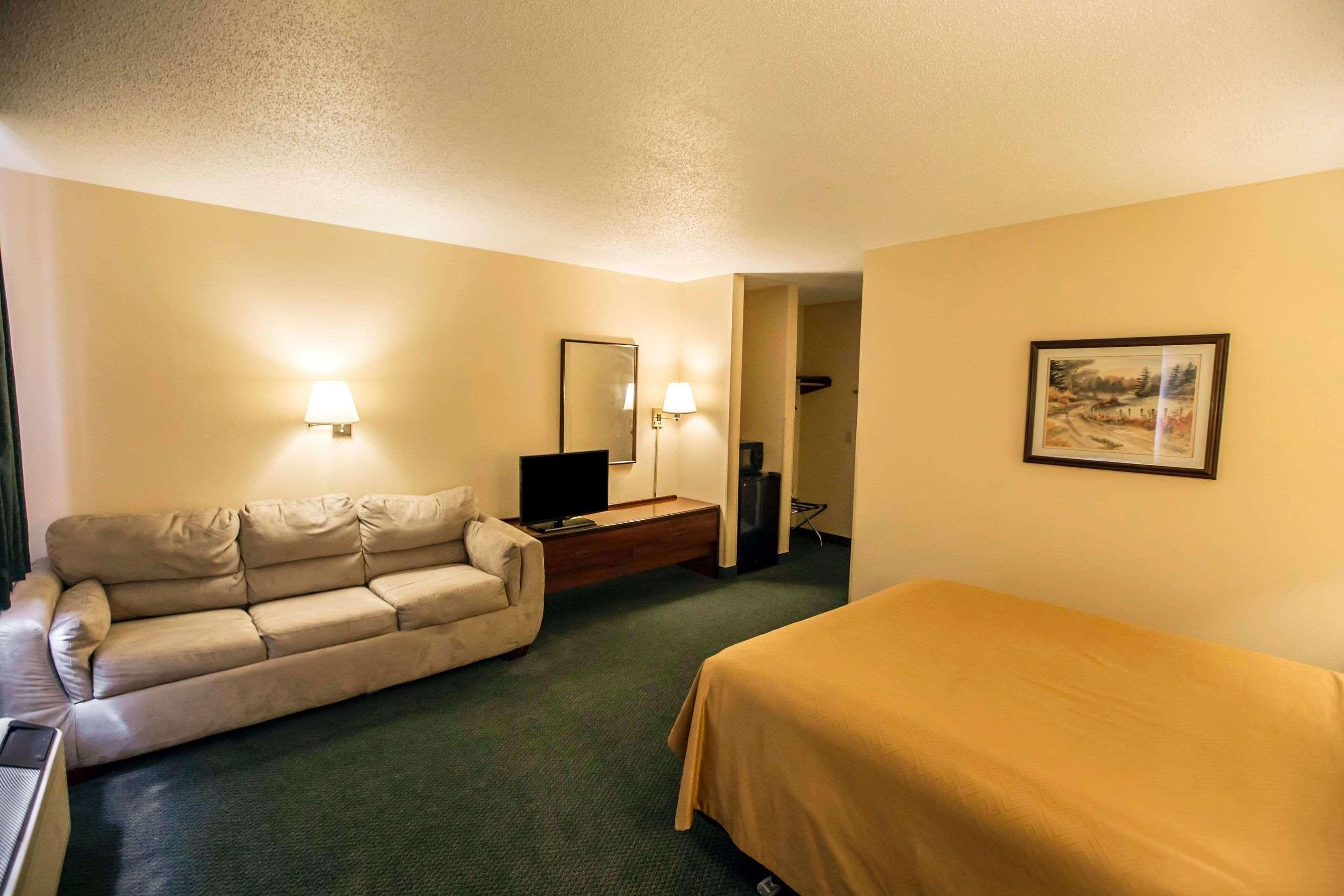 Econo Lodge Принстон Екстер'єр фото