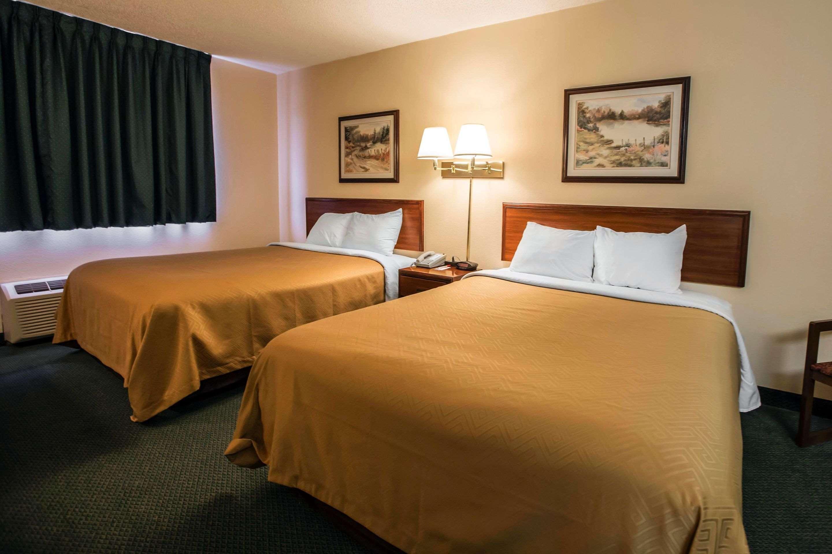 Econo Lodge Принстон Екстер'єр фото