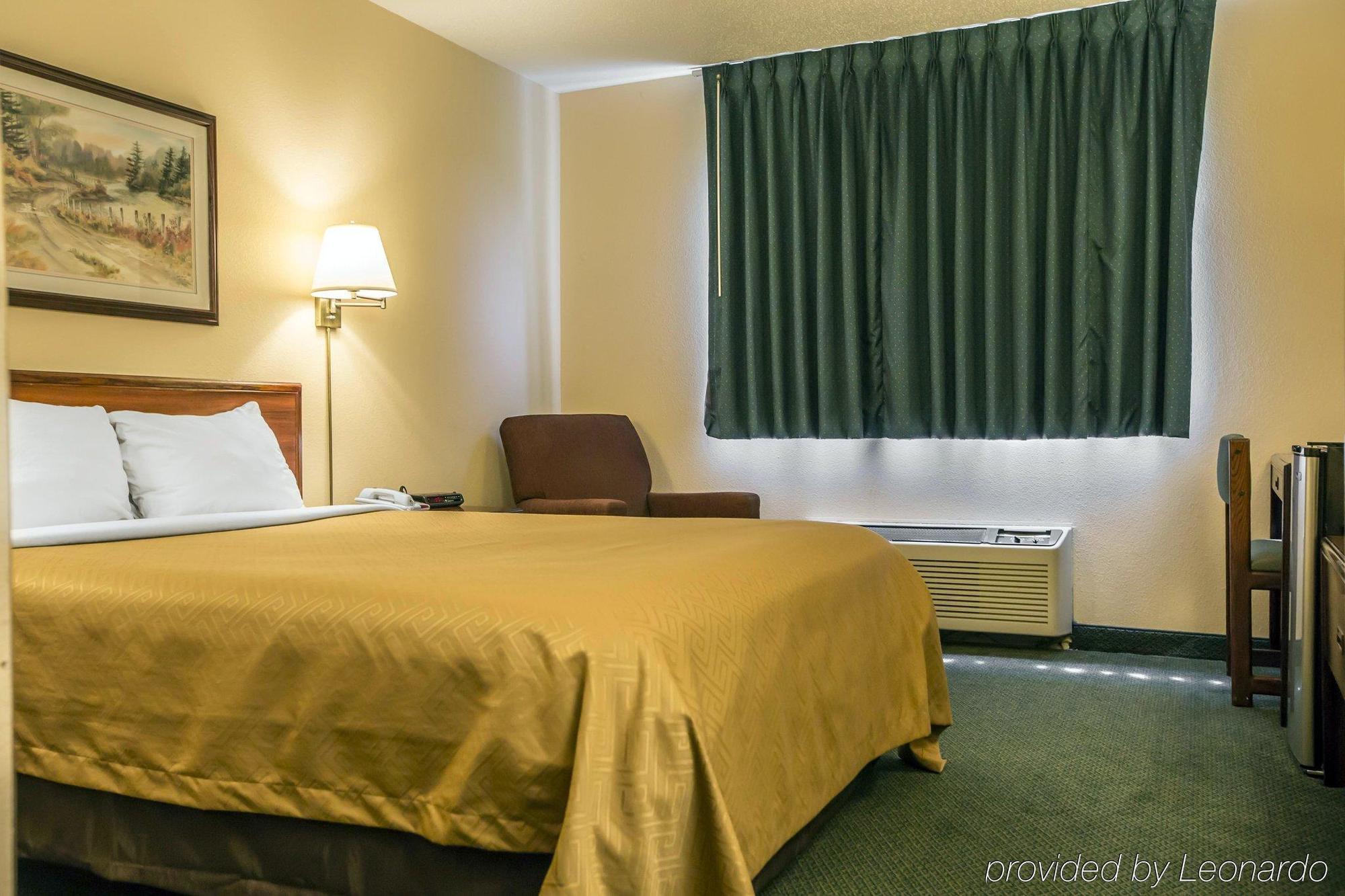 Econo Lodge Принстон Екстер'єр фото
